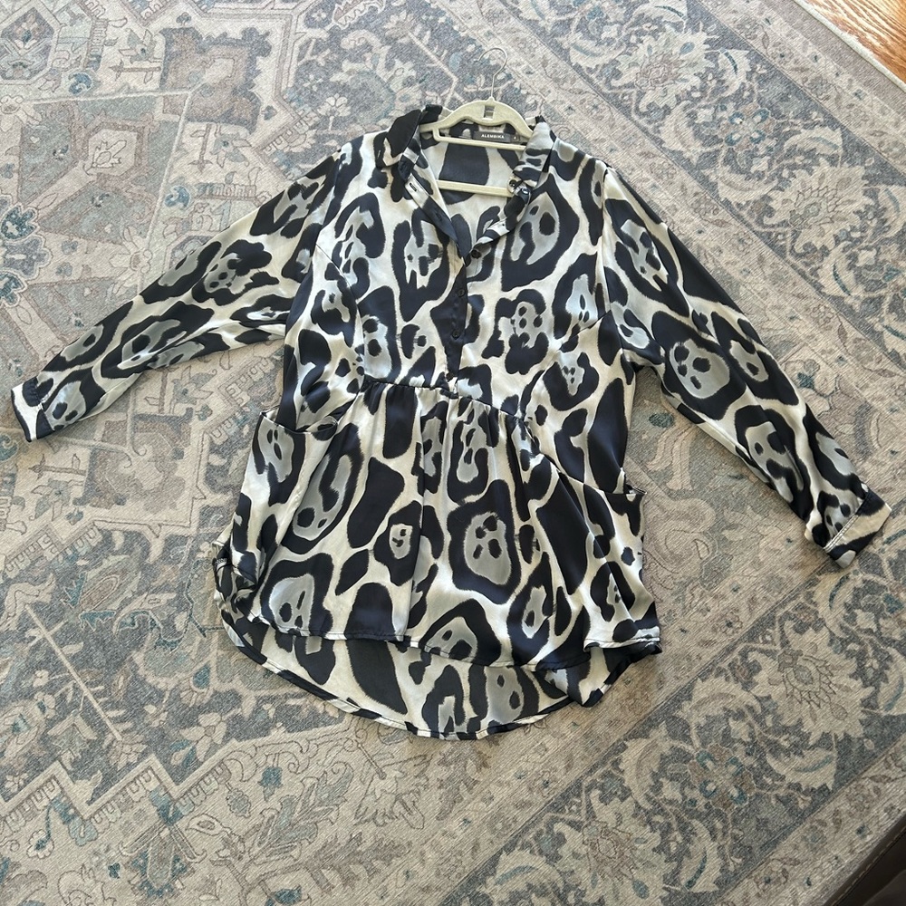 Alembika, Size 4, Silky tunic